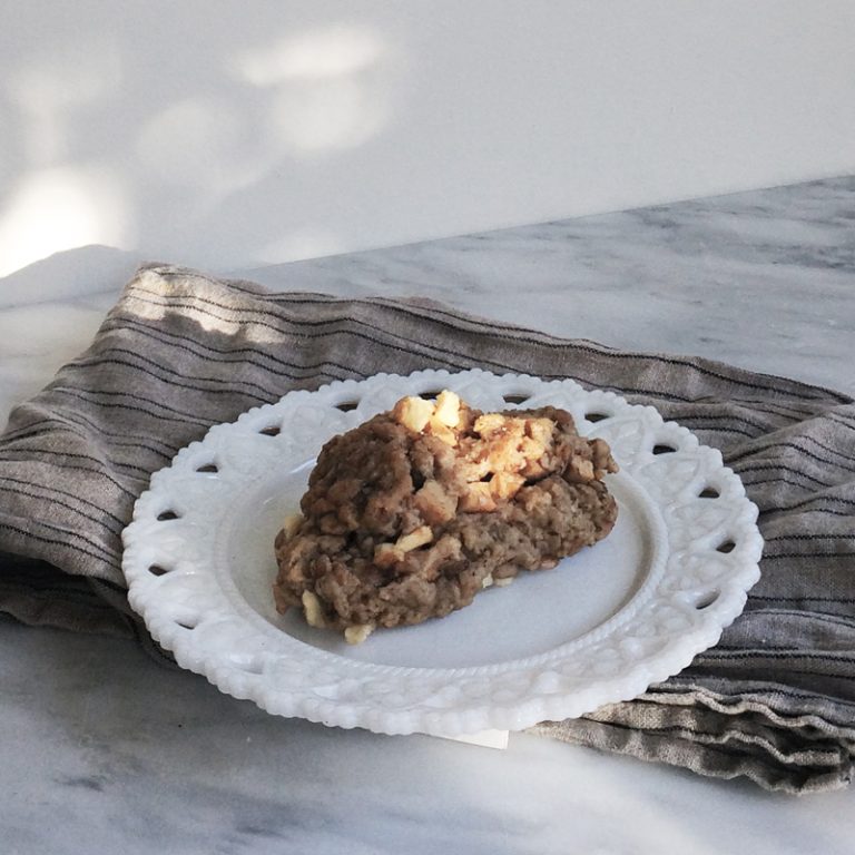 Apple Cinnamon Oatmeal Scones