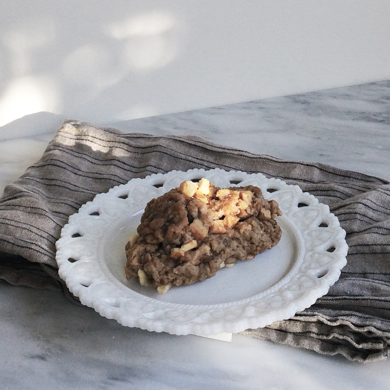 Apple Cinnamon Oatmeal Scones - Willa Wellness