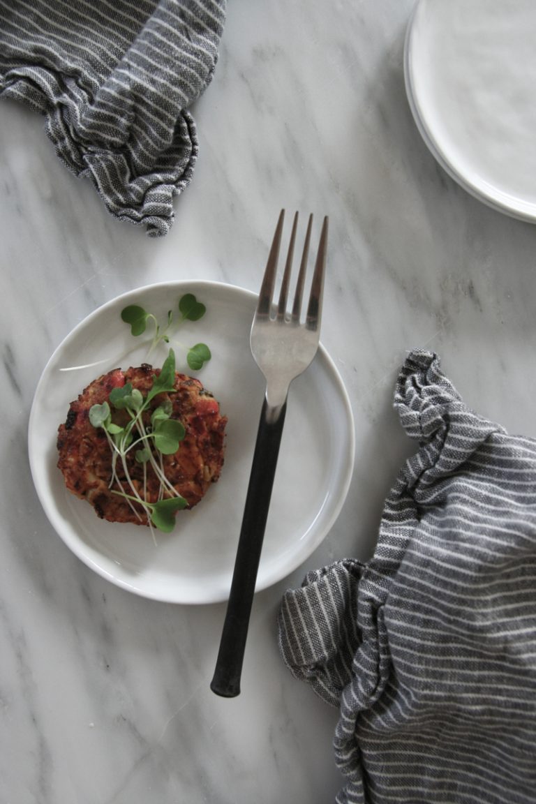 Fennel, Red Pepper & Dijon Crab Cakes