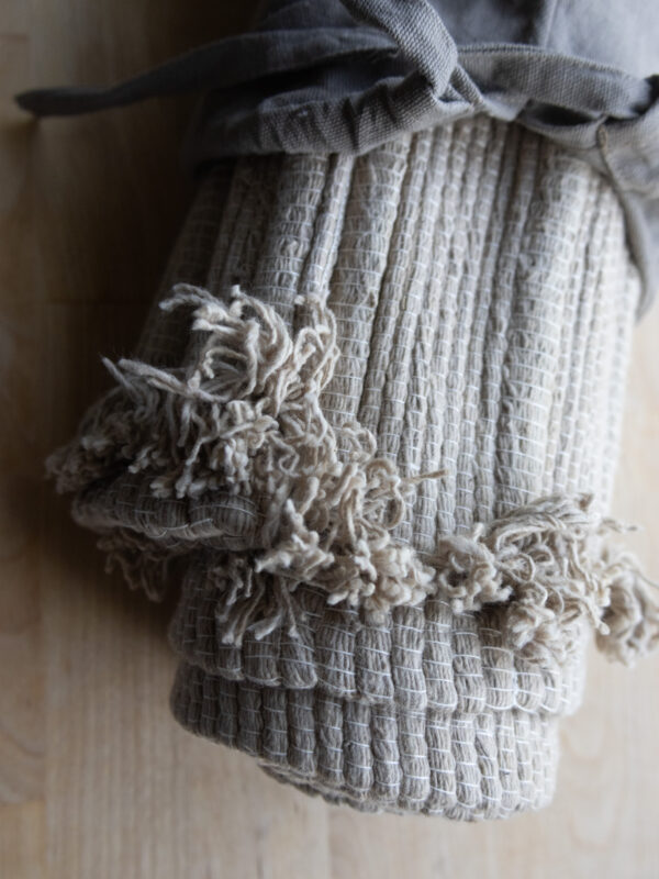 Naturally Dyed Herbal Organic Yoga Mat (Clay) - Okoliving